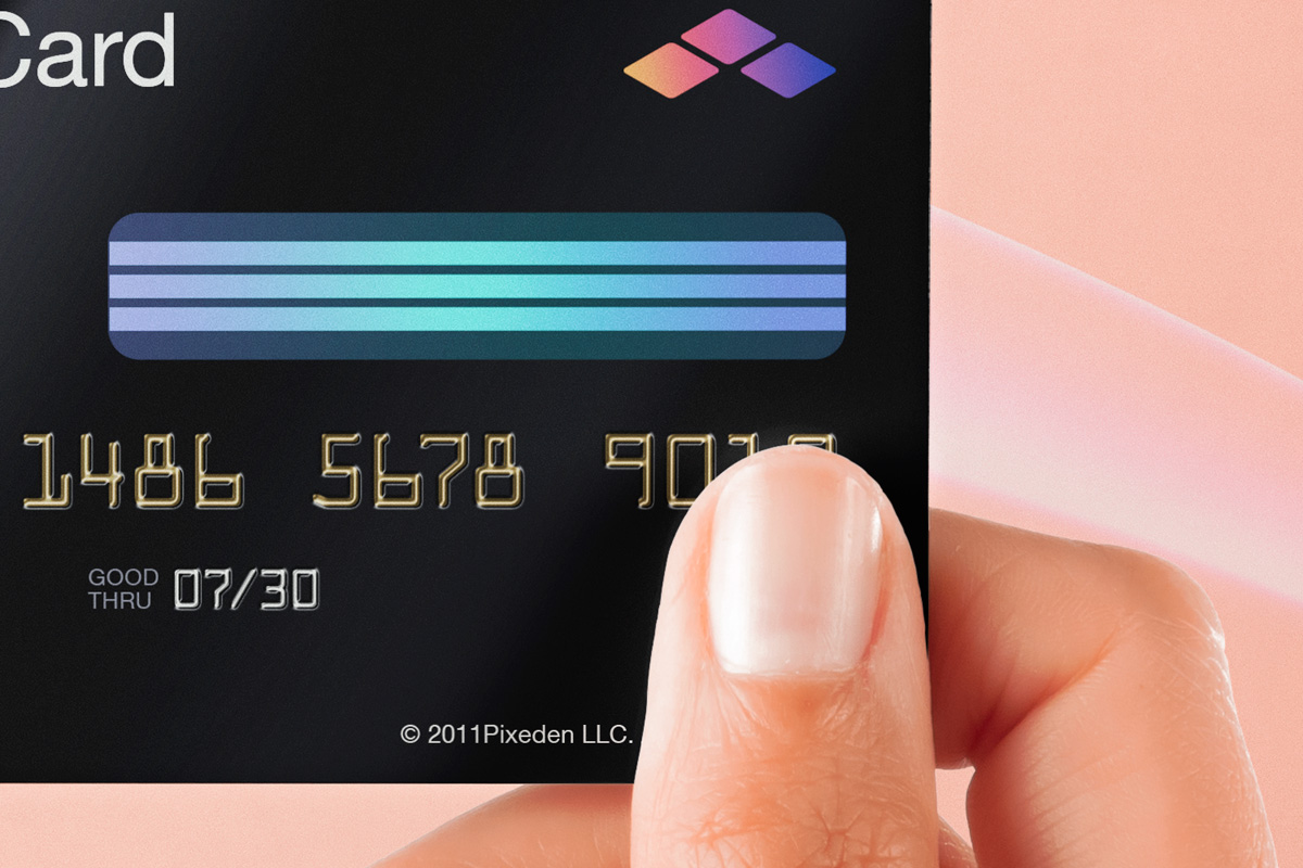 Hand Holding Psd Credit Card Mockup | Psd Mock Up Templates | Pixeden